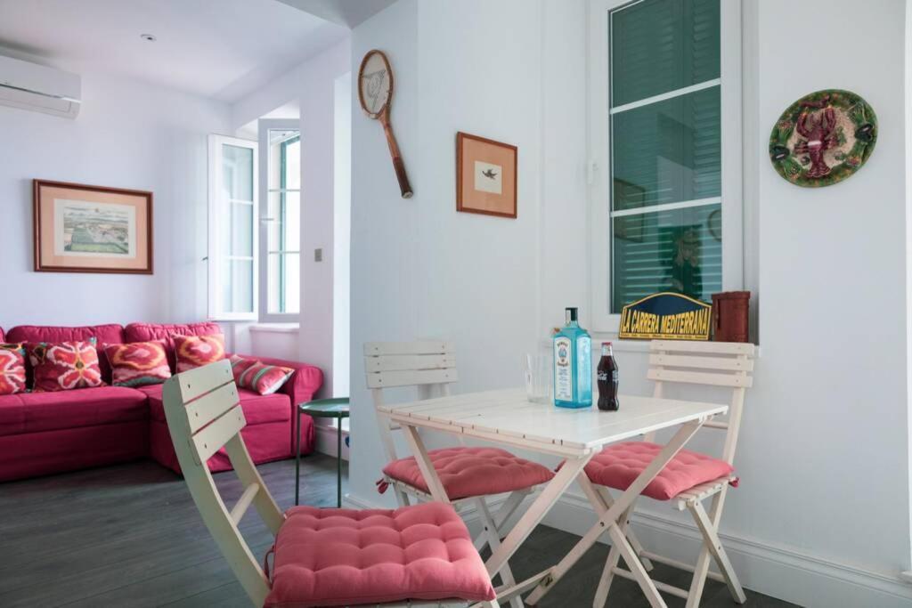 Charming Colonial Flat In Historic Building Apartment Gibraltar Luaran gambar