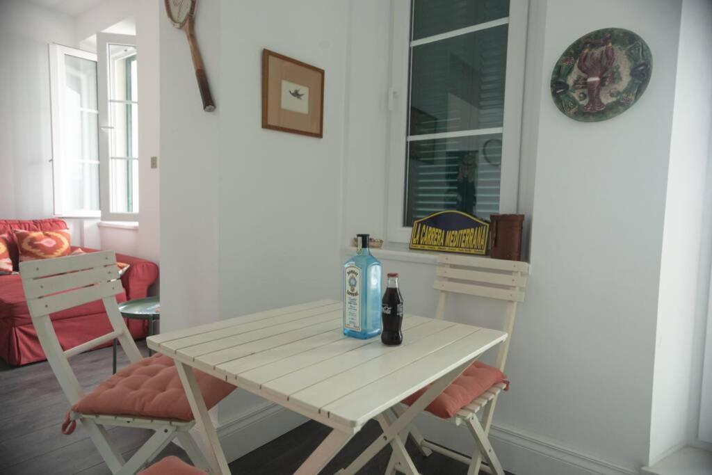 Charming Colonial Flat In Historic Building Apartment Gibraltar Luaran gambar